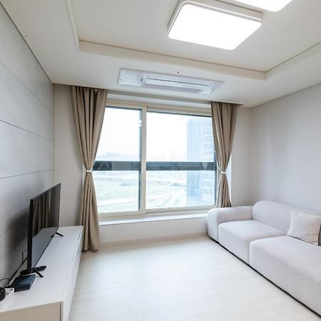 The November Stay In Landmark Incheon Eksteriør billede